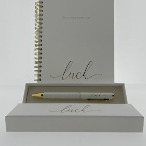 “Luck” set met pen en notitieboekje